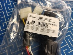 Замок зажигания UNITED PARTS универсальный, с ключом / 7 контактов (90-1043)