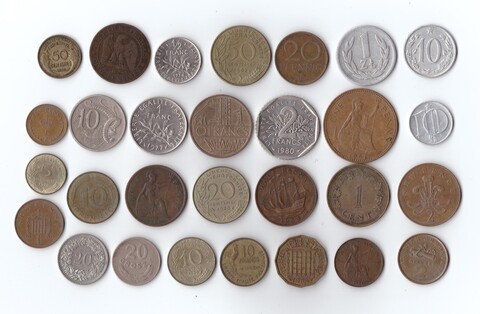 Набор иностранных монет. Великобритания,Франция,Германия и др. 29 шт. XF