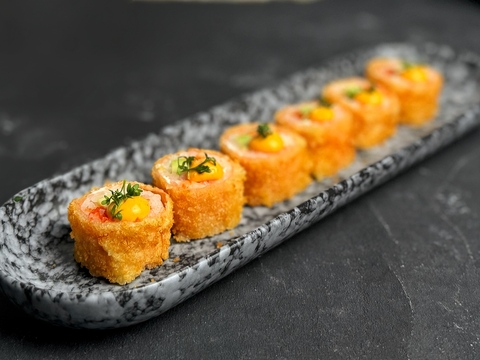 Криспи с лососем в маменори