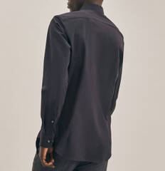 Сорочка мужская Seidensticker Slim Fit 01.675198-39 черная из поплина