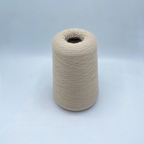 Cariaggi (пр.Италия),art-Antilope, 2/60 3000 м / 100 гр. 100% меринос, цвет-Речной песок(860/737) ,арт-33671