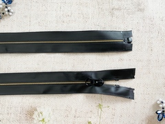 Молния влагостойкая, Т7, L 80 см, чёрный с золотом