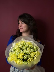 Букет лимонных пионовидных тюльпанов