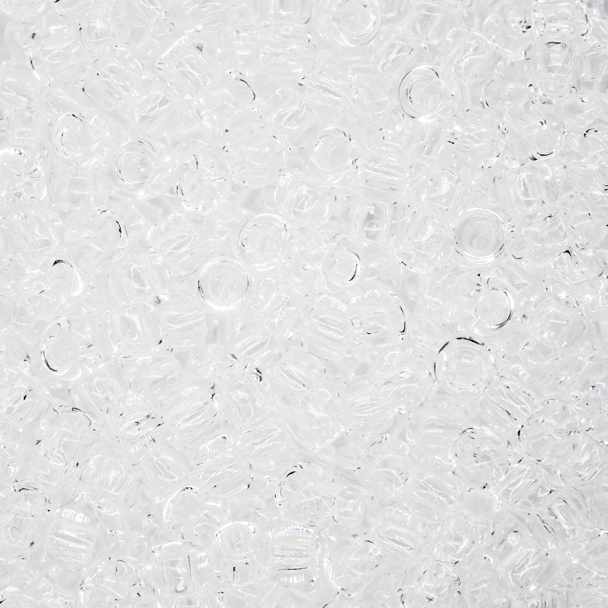 Японский бисер TOHO Round 8/0 (№1), прозрачный