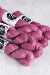 пряжа "Вунш-пунш #7" Corrie Stu