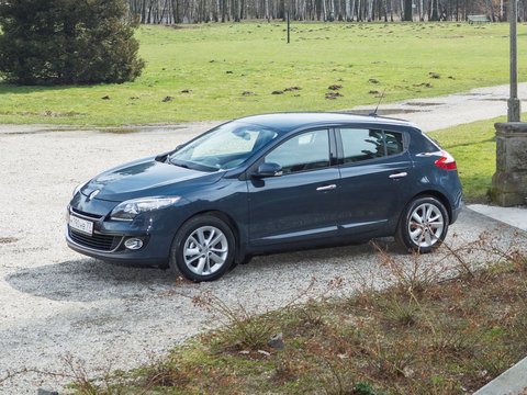 Чехлы на Renault Megane III 2009–2017 г.в.