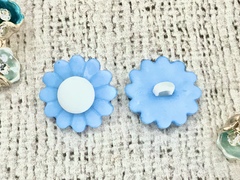 Пуговицы "Ромашка", d 2 см, голубой