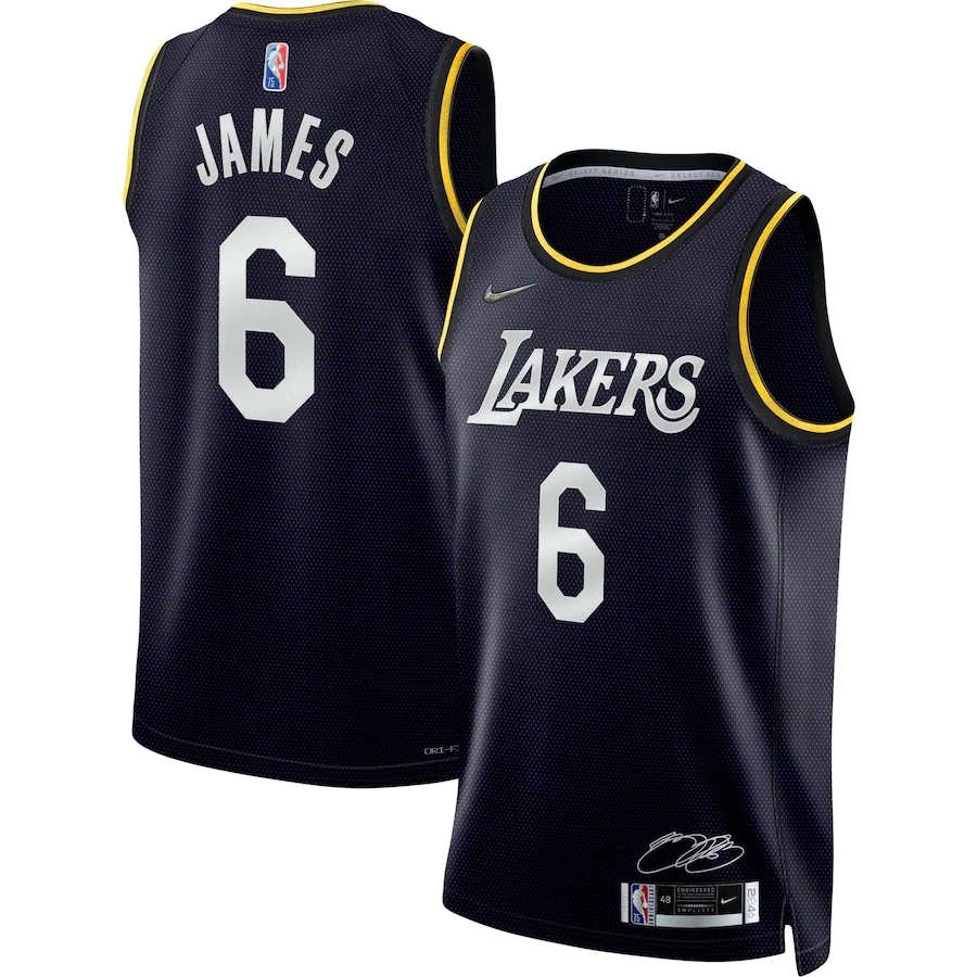 Форма баскетбольной команды Lakers
