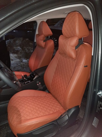 Авточехлы BMW X1 (E84) с 09-15г. Авточехлы BMW X1 (E84) с 09-15г.