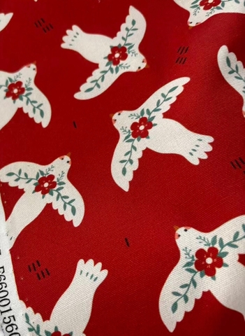 В ПУТИ, БЕЛЫЕ ПТИЧКИ НА КРАСНОМ, 100% хлопок