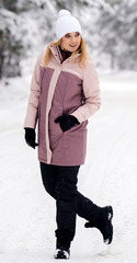 Удлиненный прогулочный зимний костюм Парка Nordski Smoke Rose + Брюки Premium Black женский с лямками