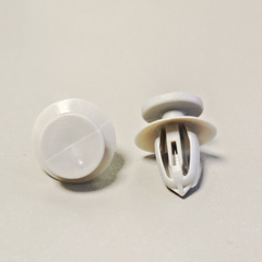 КЛИПСА ОБШИВКИ ДВЕРИ СИНЯЯ / СЕРАЯ CRUZE GM