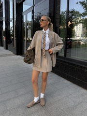 Костюмы и жакеты