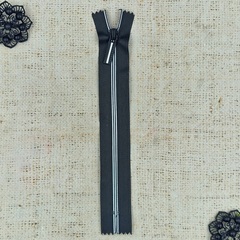 Молния потайная спираль Т7, 19 см, чёрный с белым