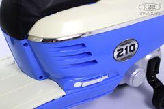 Детский электроскутер Vespa Z222ZZ