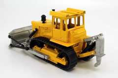 Bulldozer DZ-109B (T-2) yellow-silver Agat Mossar Tantal 1:43