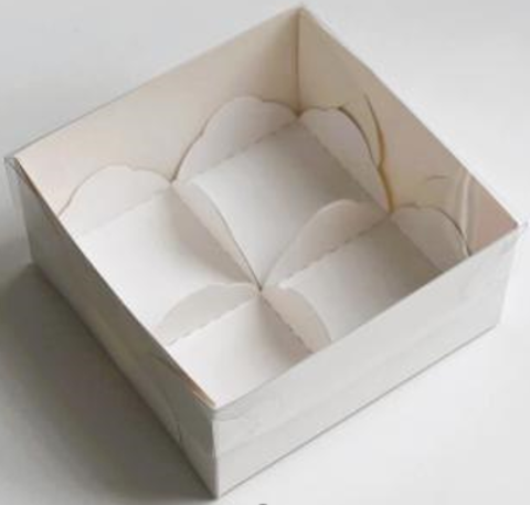 Коробка для моти с пластиковой крышкой 120*120*55 4 ячейки белая