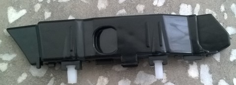 КРОНШТЕЙН БАМПЕРА ПЕРЕДНЕГО ЛЕВЫЙ RIO QB 12-17 SAT