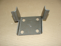 Кронштейн крепления поперечины №2 левый