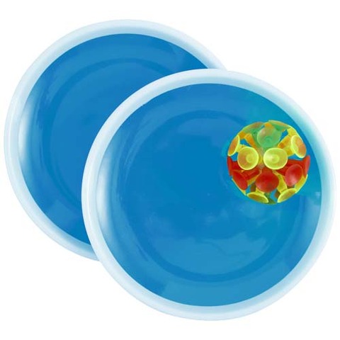 Flicka игра с перекидыванием мяча