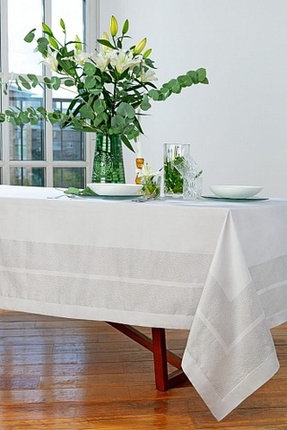 Скатерть 160х225 и 8 салфеток Vallesusa Chromo Satin 14873 кремовые