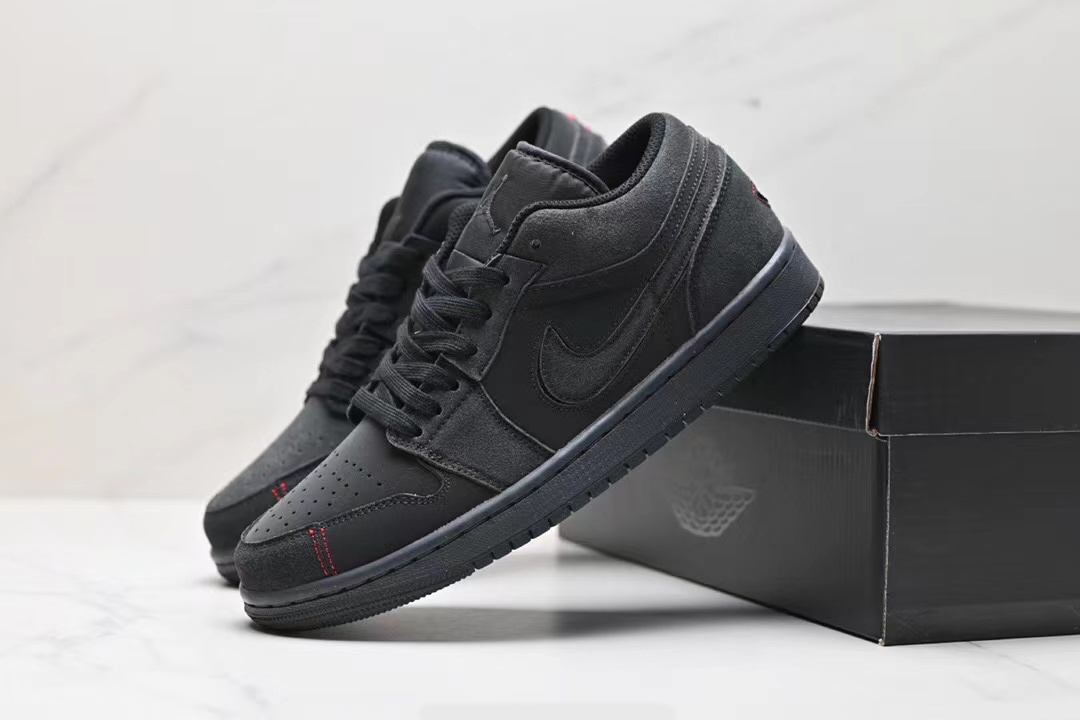Air jordan 1 low triple black shop