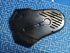 Крышка DDE ST160 левая (919-907-74)