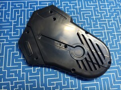 Крышка DDE ST160 левая (919-907-74)