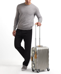 Чемодан Titanium ручная кладь International/Titanium