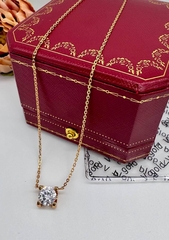 Колье с камнем каратником из серебра 925 пробы в стилистике CARTIER