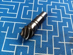 Вал с шестерней ПУЛЬСАР ПЭ52-1700 (900-881-051)