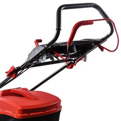 Газонокосилка бензиновая DDE LM 46-60 DB (B&S 4,0 л.с., ширина 46 см, высота 25-75 мм, сбор-к 60 л, самоход) (246-654)