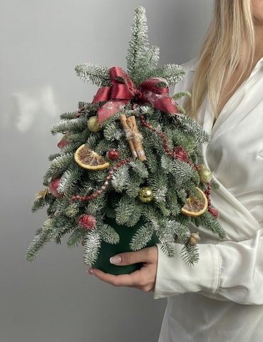 Новогодняя елка из датской ели (красная)