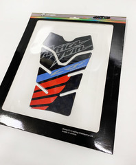 Наклейка на бак Honda Africa Twin черно-красная