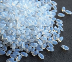 Rizo 2,5x6mm White Opal