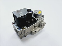 Клапан газовый (HONEYWELL VK4115G) JUNKERS Ceraclass/Euroline (арт. 8707021026)