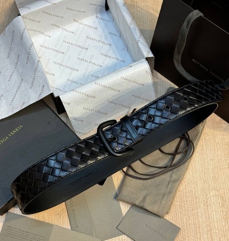 Ремень Bottega Veneta 4 см, черный.