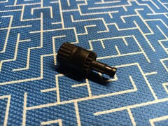 Болт крепления DDE для заточного станка MSC104-95 (зажима) (647-758-40)