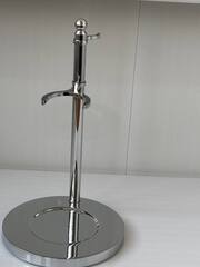 Подставка (стенд) для бритвы и помазка