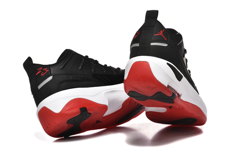 Jordan Max Aura 7 'Bred' 