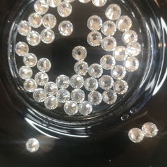 Стразы клеевые. Граненные круглые 6мм (50шт)