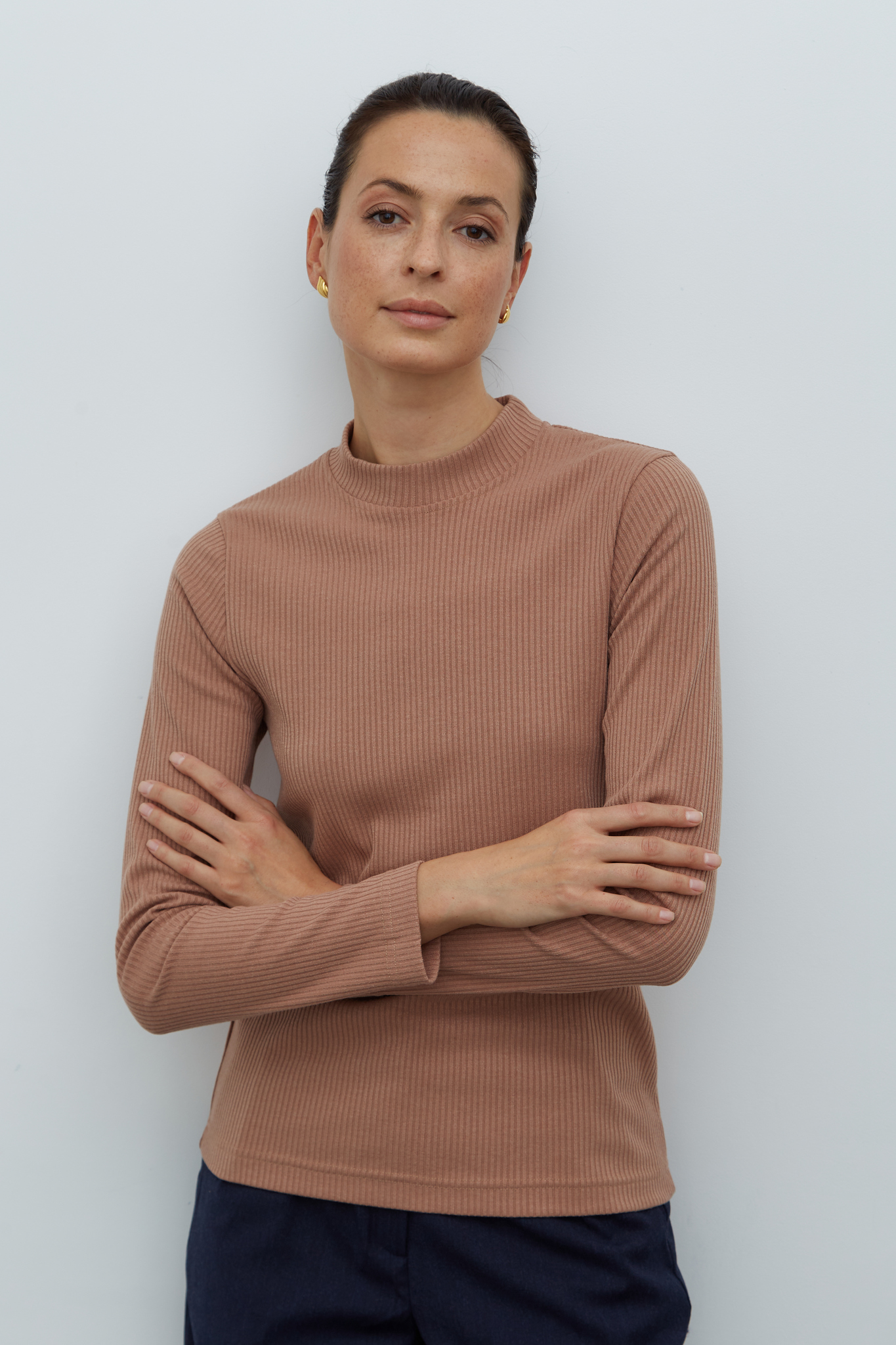 Водолазка бежевая (размер M) – купить за 2 700 ₽ | CLASSY brand
