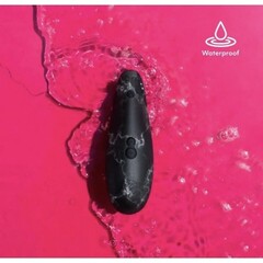 Бесконтактный клиторальный стимулятор Womanizer Marilyn Monroe Black Marble