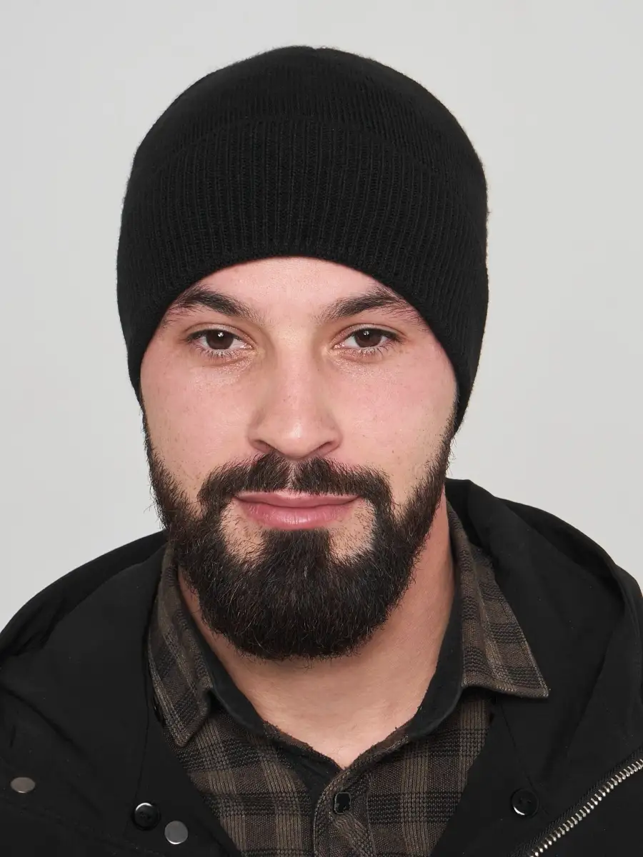 Шапка мужская вязаная