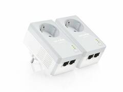 TP-Link TL-PA4020P KIT Комплект адаптеров Powerline со встроенной розеткой, Powerline до 600 Мбит/с, процессор Qualcomm