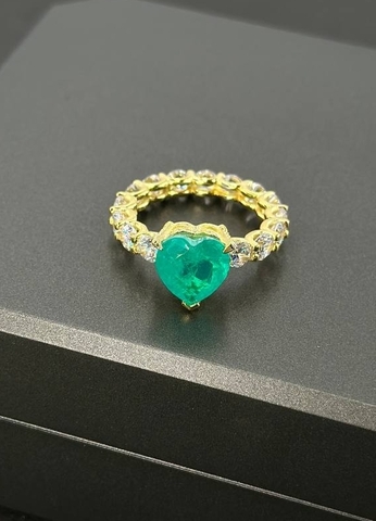 40035- Кольцо из серебра в лимонной позолоте с кварцем параиба огранка сердце