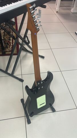 EART NK-C3 Trans Black электрогитара, цвет черный