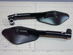 Зеркала на мотоцикл чёрные rizoma