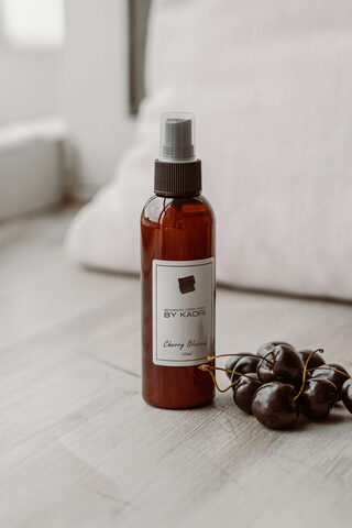 Лосьон-спрей для легкого расчесывания волос CHERRY BLOSSOM