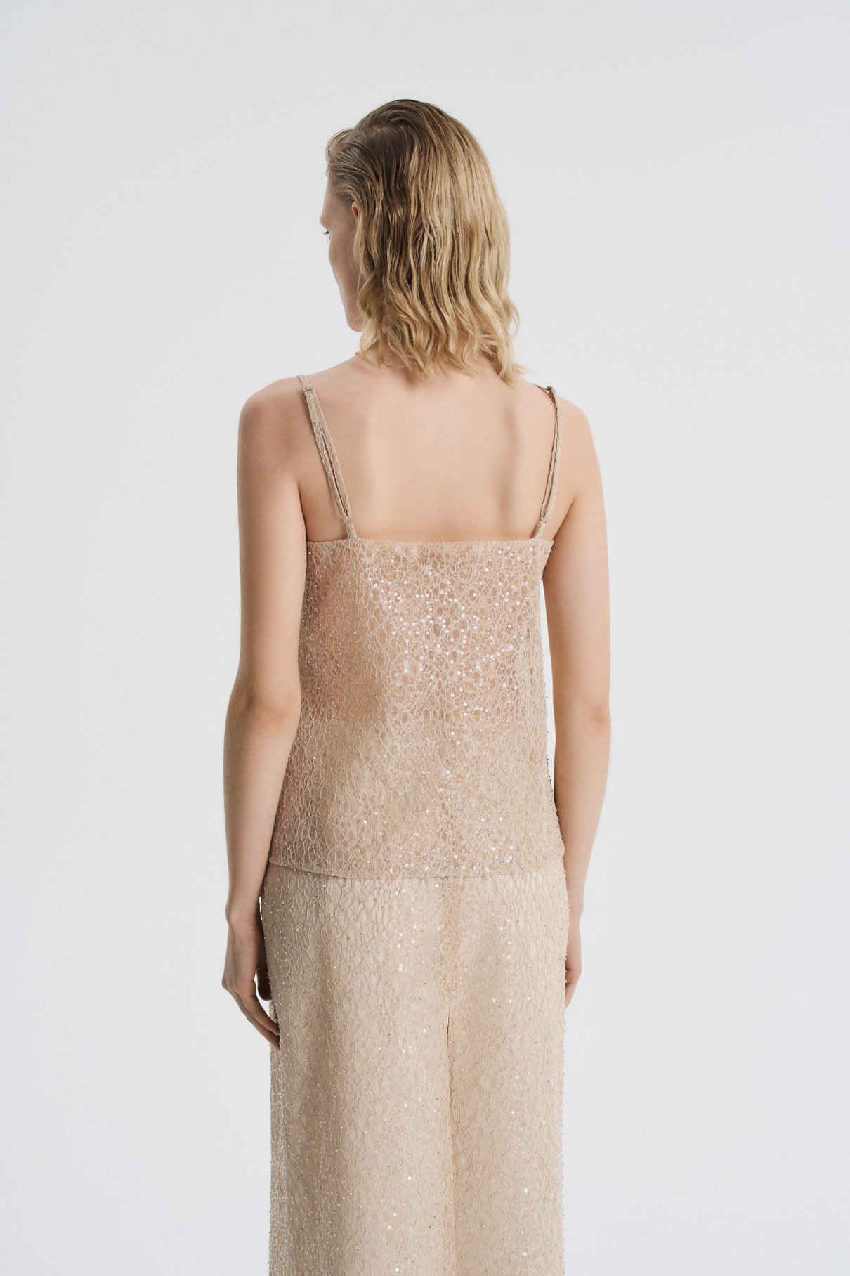 Топ с вышивкой